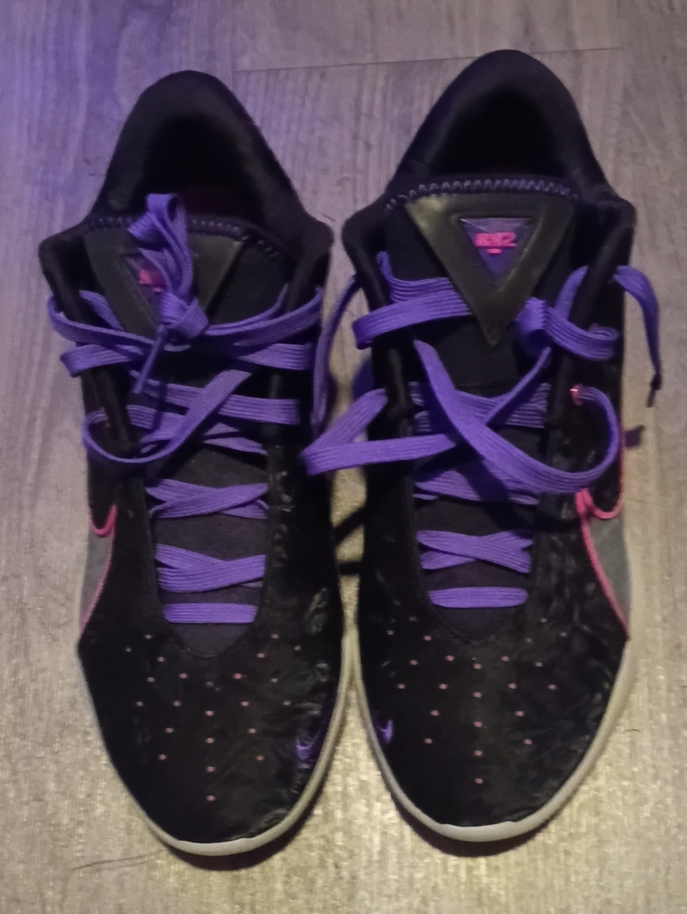 Men's Nike LeBron James XX2 Size 8.5 (Black Light)
